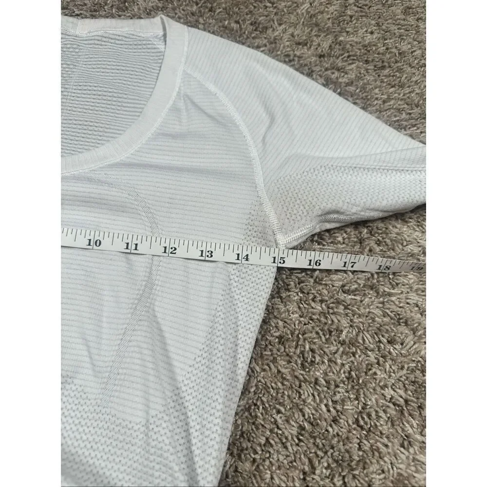Lululemon Run: Swiftly Tech Long Sleeve Scoop *Ruched Heathered White Size 6